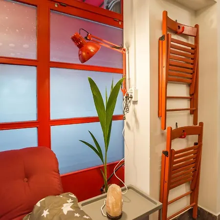 Lägenhet Apartma N'poznam