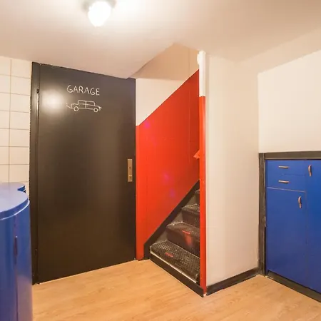 Apartment Apartma N'poznam
