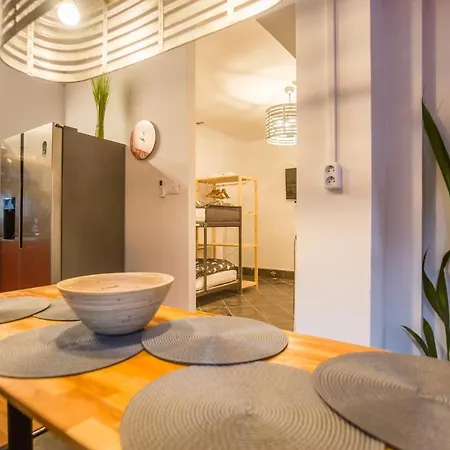 Apartma N'poznam Apartment Ljubljana