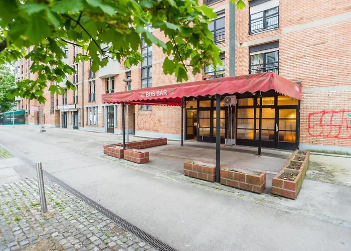 Apartma N'poznam ليوبليانا